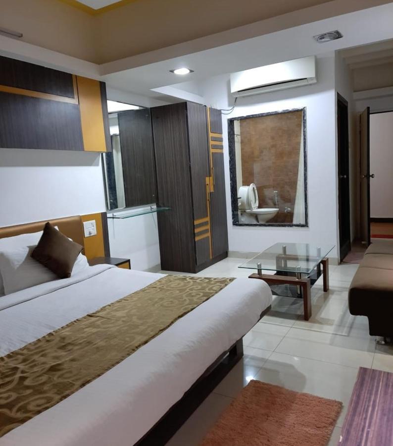 Hotel Grand Suites อินดอร์ ภายนอก รูปภาพ