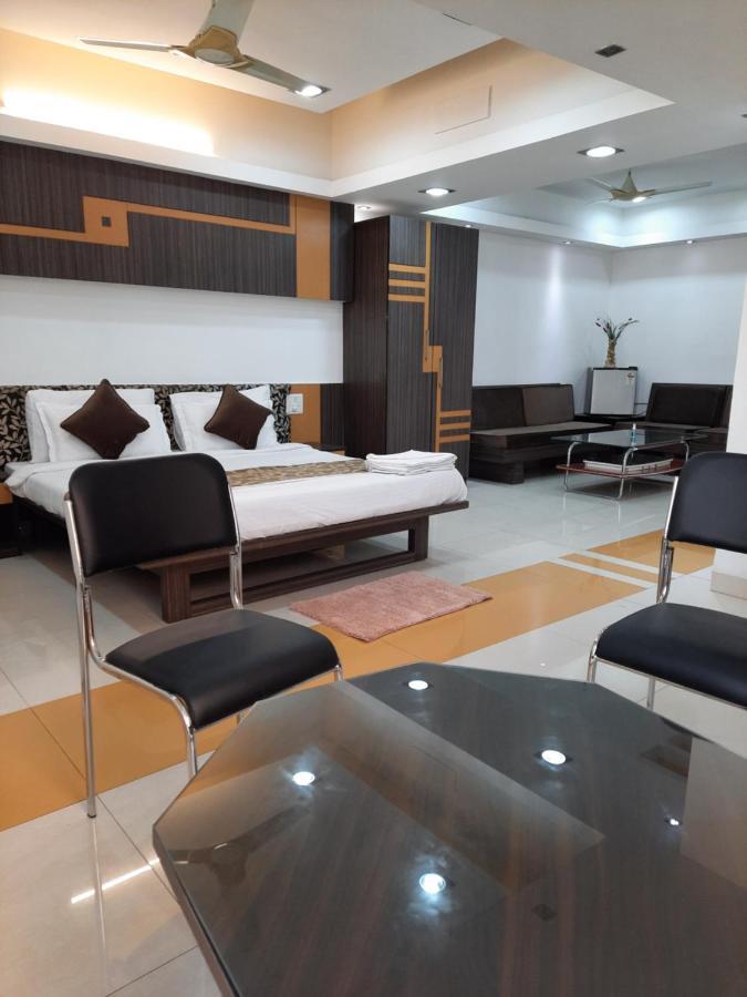 Hotel Grand Suites อินดอร์ ภายนอก รูปภาพ