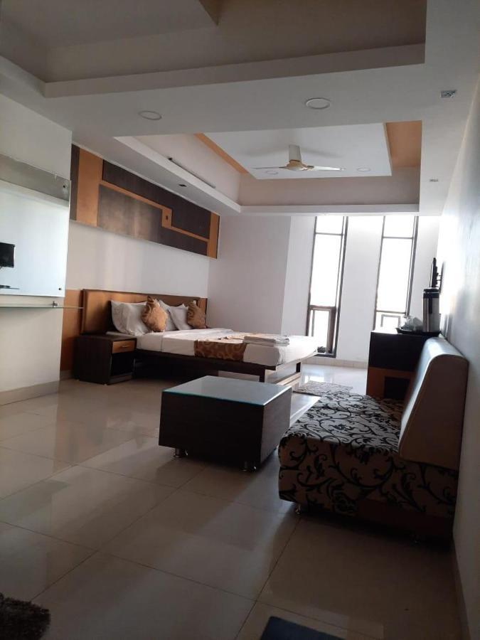 Hotel Grand Suites อินดอร์ ภายนอก รูปภาพ