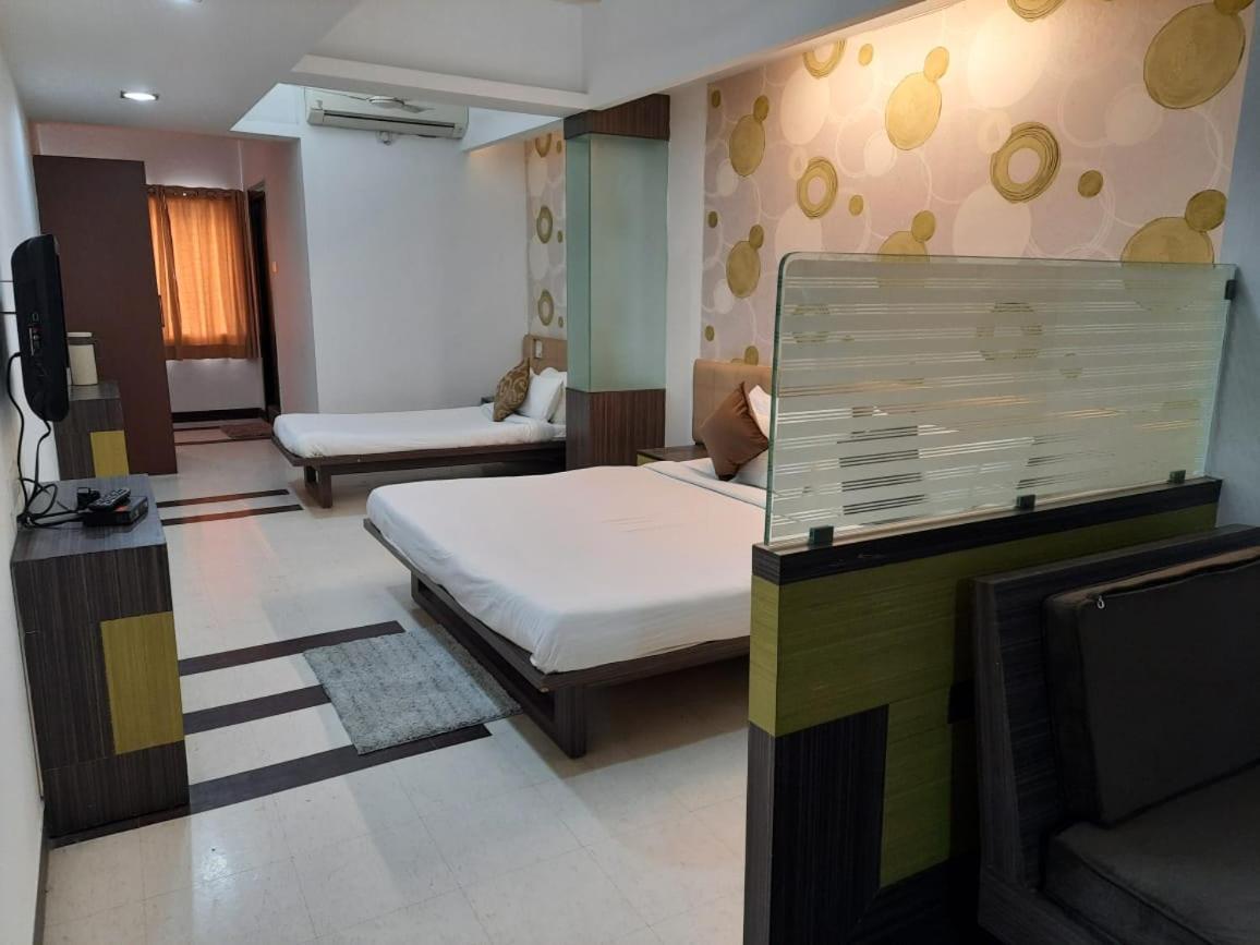Hotel Grand Suites อินดอร์ ภายนอก รูปภาพ