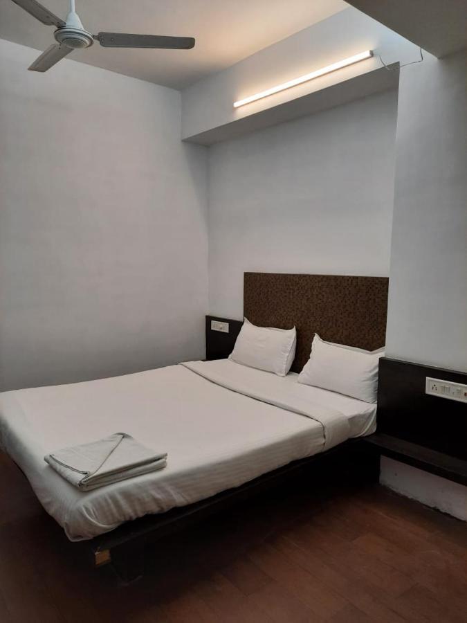 Hotel Grand Suites อินดอร์ ภายนอก รูปภาพ